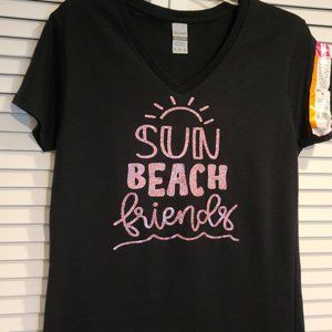 Sun - Beach - Friends Pink Glitter Design: Women's V-Neck Cotton T-shirt M